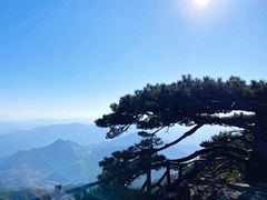 -罗田薄刀峰风景区