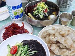 -服务大楼冷面(延大店)