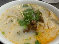 -郑享吃烧烤烩面(红专路店)