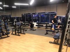 -康斐斯健身(银泰创意城店)