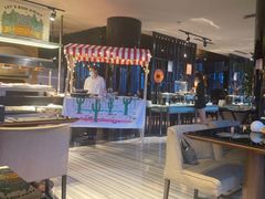 自助取餐区-唐拉雅秀酒店-西锦汇空中BBQ·思创餐厅