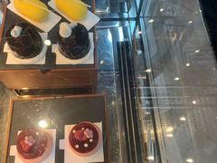 -上海世茂皇家艾美酒店