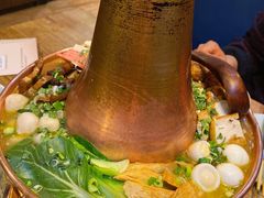 金牌暖锅-金牌老碗时尚陕菜(王府井百货店)
