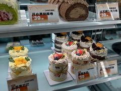 -卷们·现制生日蛋糕·蓝风车动物奶油(金源店)
