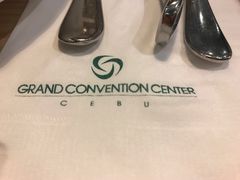 -Isla Sugbu Seafood City