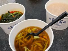 -李与白包子铺(桐梓林店)