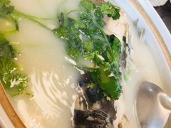 砂锅鱼头-鱼水情·农家菜·大鱼头(南山竹海店)