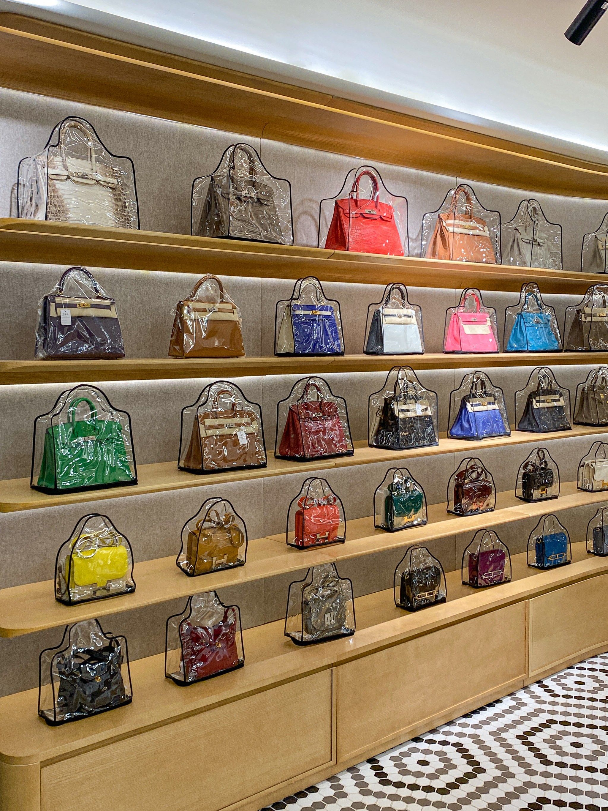 杭州!中古店好好逛啊!满墙爱马仕!