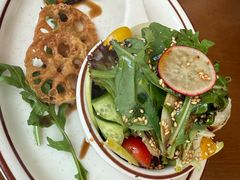 -Mark&Mars Restaurant