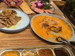 -明洞阿姨·韩式酱蟹烤肉·创意料理(三元桥店)