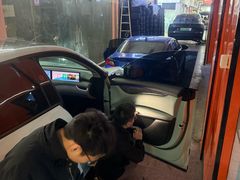 -鲨鱼皮汽车凹陷玻璃修复(静安店)