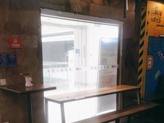 -YOGO优果密室逃脱(新佳丽广场店)