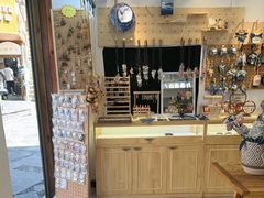 -一杯黔茶(西江千户苗寨古街店)