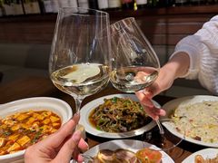 -肆海小川菜酒馆Wine Bistro (青年路店)