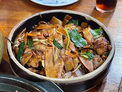 五花肉焖笋-和记菜馆