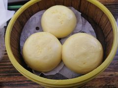 芝士榴莲包-粤轩美食餐厅(东门老街店)