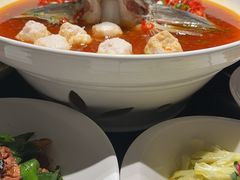 -凤凰湘语·平价海鲜餐厅(浦东旗舰店)