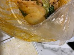-露缘巴蜀麻辣香锅(永安街店)