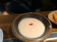 -老牌坊云南鱼豆花火锅(哈西万达店)