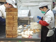 -老西白点心店