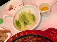 -重庆古城墙火锅(贵阳店)