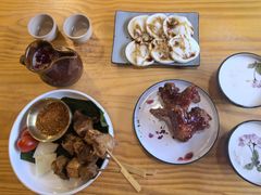 -勺子米线·云南传统小吃市集(四方街店)