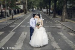 -花轿喜屋婚礼策划