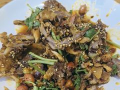 -萍姨抻面馆·鸡架冒菜(清湖店)