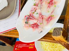 -焯明脆肉鲩世家(金沙洲店)