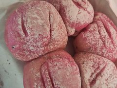 火龙果之子-木子木水日式烫面包(杭州首店)