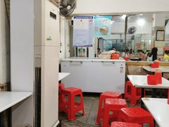 大堂-胖子鸡排(循礼门老字号店)