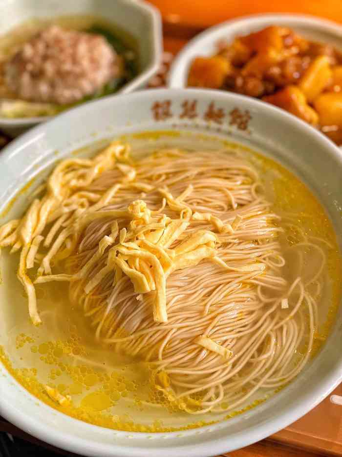 感谢大众点评,感谢常州银丝面馆,抽到了免费的霸王餐--小龙虾冷拌面