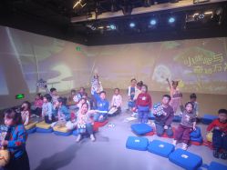 -小鸡哆哆故事屋·儿童乐园(嘉里城店)