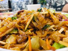 -廣九广味食堂-猪肚鸡火锅(曼哈顿店)