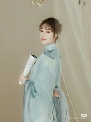 -盘子女人坊古装写真摄影
