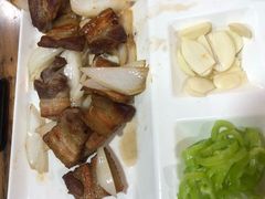 烤五花肉生菜-京玉菲饭店(李村店)