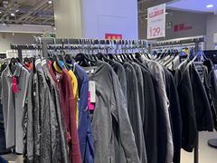 -唯品会(北京国瑞城店)