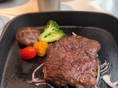 -牛扒先生·厚切雪花牛扒西餐厅(北京路禺山路店)