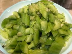 -胖太太四川麻辣排骨串(镇江路分店)