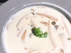 蘑菇汤-巴别塔法餐舍(合作路店)