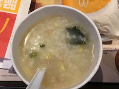 -麦当劳(友谊路得来速店)