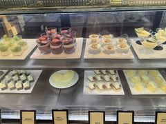 -大中华希尔顿酒店-念自助餐·嗨啤·小龙虾