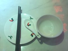 餐具摆设-芽笼芽笼新加坡餐厅(世纪汇店)