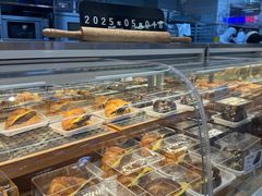 -红星前进面包牛奶公司(君太店)