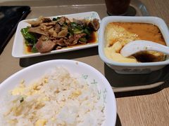 -老乡鸡(上海品尊国际中心店)