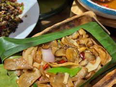 -雀舞云南菜(天津天河城购物中心店)