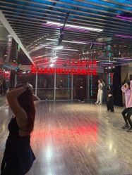 点击看大图 -泫舞舞蹈工作室