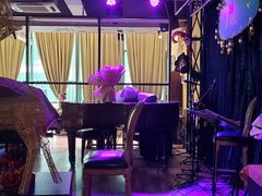 -莉莉家的音乐花园餐吧(航空路店)