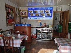 -公寓家常菜馆(海军博物馆店)
