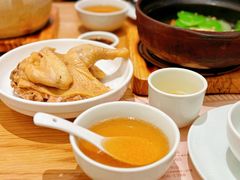 -顺风汤馆·广府粤菜(江宸天街店)